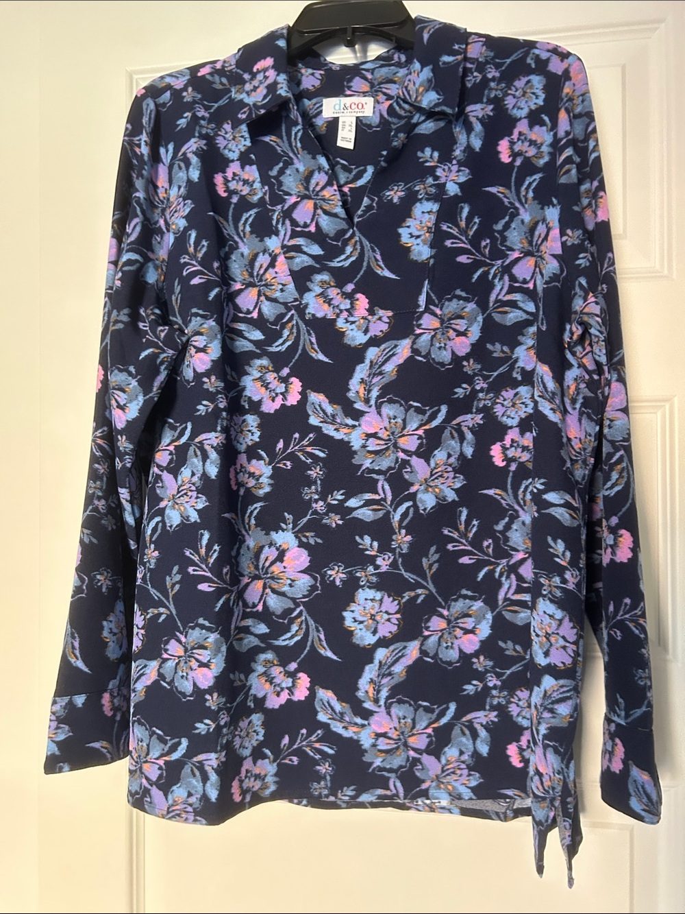 d & co. Navy Floral Long-Sleeve V-Neck Blouse
